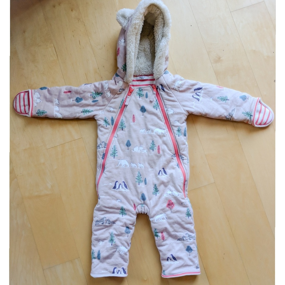 All-in-one puffy coat suit w fleece lined hood
